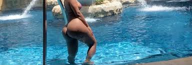Miranda Pictures and Videos & similar of @miranda_26 onlyfans ...