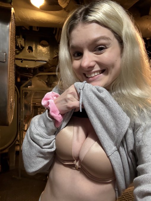 as a thank u to all the veterans for their service, here is a picture of me on a ww2 submarine, dont