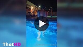 Thinjen Bikini From Behind OnlyFans