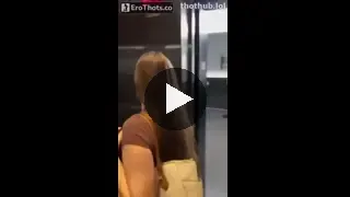 JazmineSinging - Busty on the Elevator